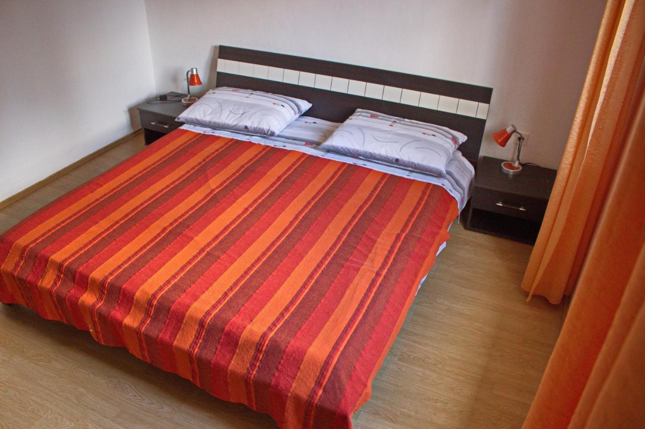 Apartments By The Sea Nin, Zadar - 12890 المظهر الخارجي الصورة